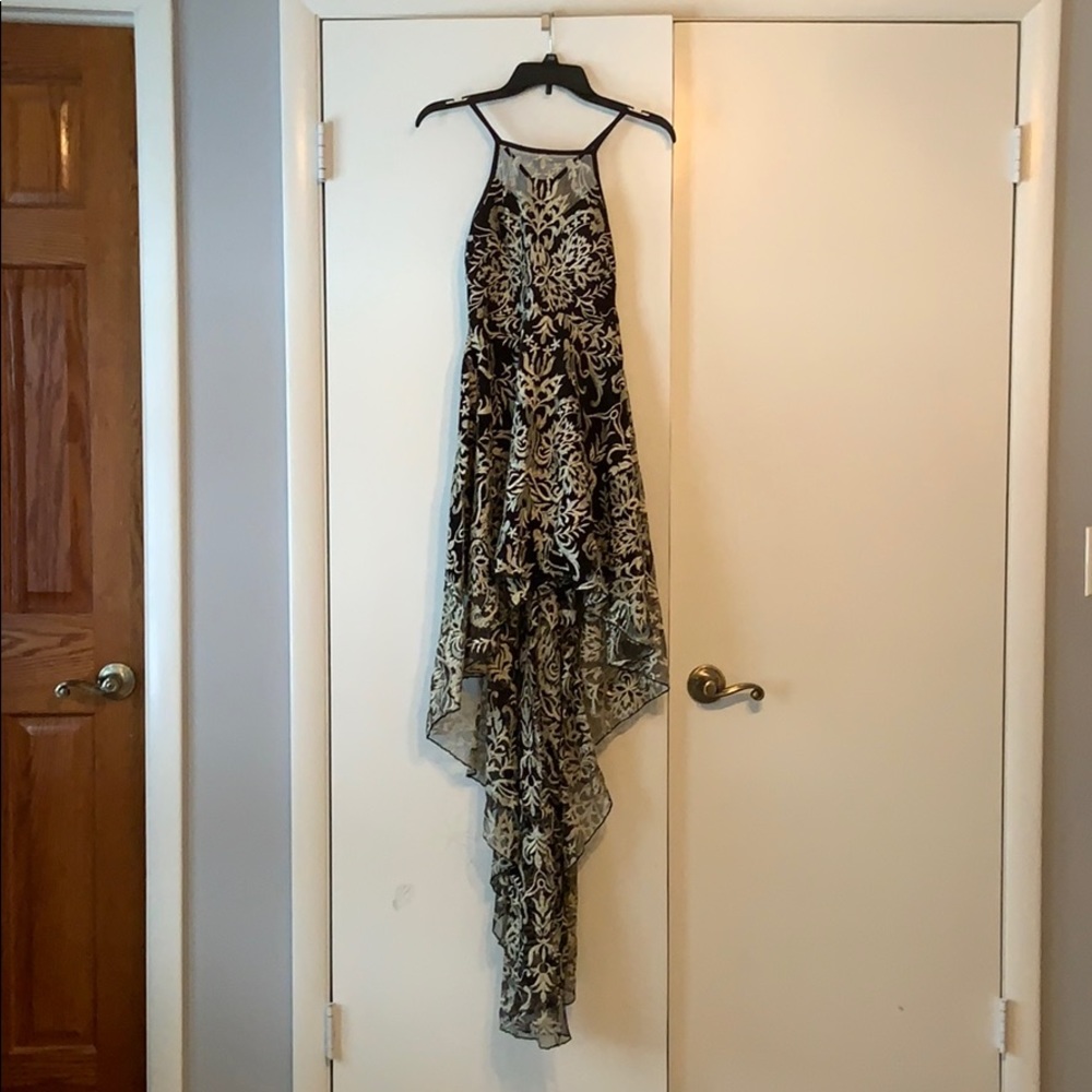 Brand Xtraordinary formal dress size three